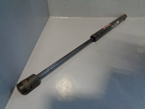 Range Rover P38 Tailgate Lift Gas Struts Pair 1994 to 2002