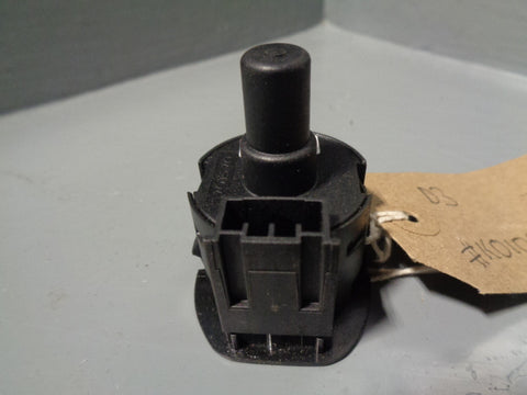 Discovery 3 Passenger Airbag Switch YWL500050PVJ Land Rover