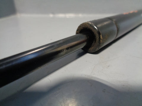 Range Rover P38 Tailgate Lift Gas Struts Pair 1994 to 2002