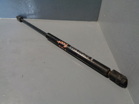 Range Rover P38 Tailgate Lift Gas Struts Pair 1994 to 2002