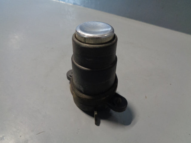 Range Rover P38 Tailgate Release Switch in Black 1994