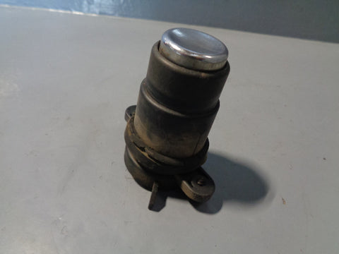 Range Rover P38 Tailgate Release Switch in Black 1994