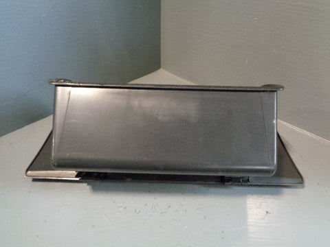 Discovery 2 Glove Box Complete Unit in Grey Land Rover 1998