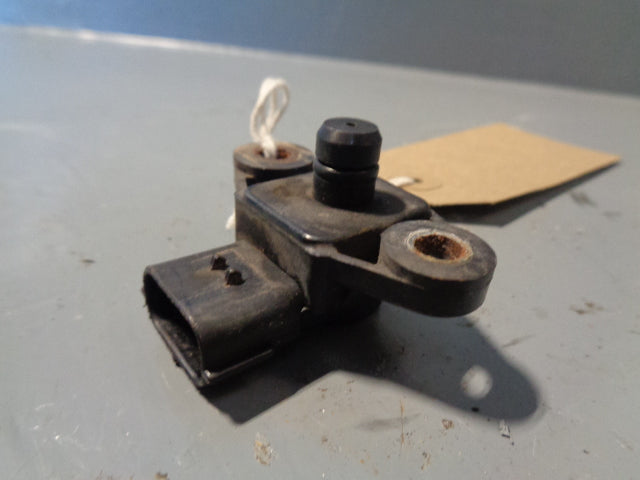 Discovery 2 MAP Sensor Mass Air Pressure MHK100600 TD5