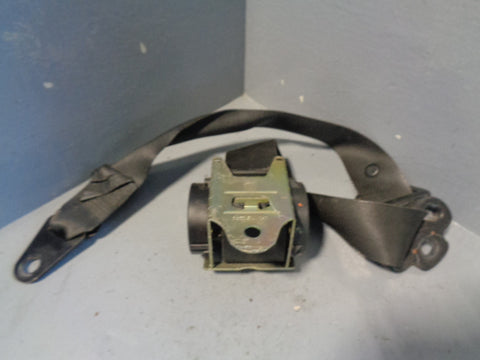 Discovery 2 Seat Belt Off Side Front in Black Land Rover