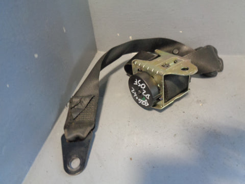 Discovery 2 Seat Belt Off Side Front in Black Land Rover