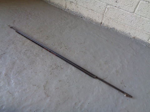 Discovery 4 Weather Strip Seal Off Side Front Window Land