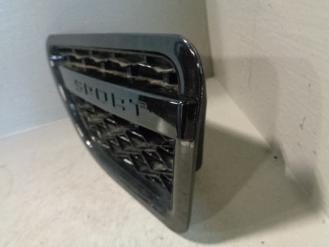 Range Rover Sport Wing Vents Pair L320 in Black Supercharged Style 2005 to 2013
