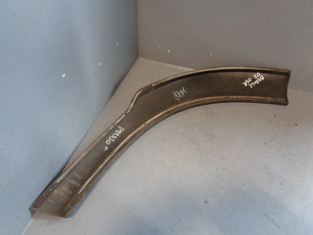 Discovery 2 Arch Trim Off Side Rear DFK100860 Land Rover