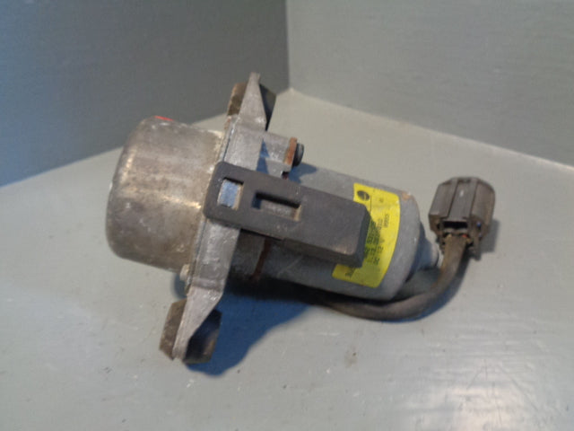 Range Rover Sport Brake Vacuum Pump SQJ500081 4.4 V8 4.2