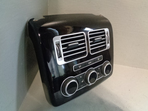 Range Rover L405 Centre Console Rear Panel with Vents and Heater Panel in Black