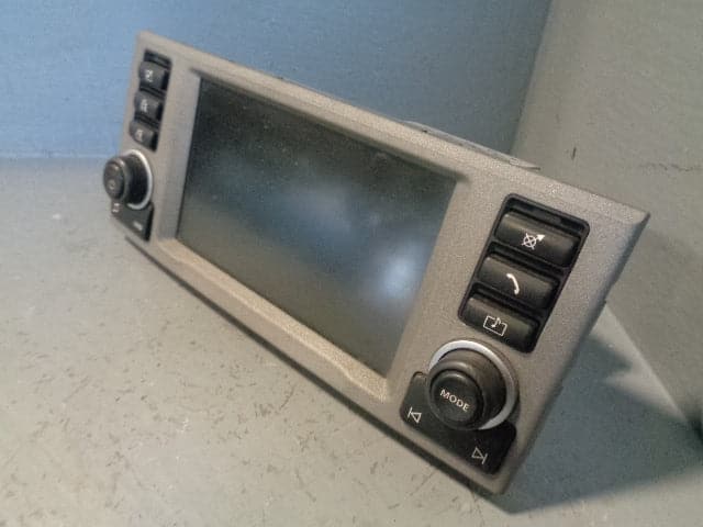 Range Rover L322 Radio Stereo Screen Sat Nav YIK500061 2006
