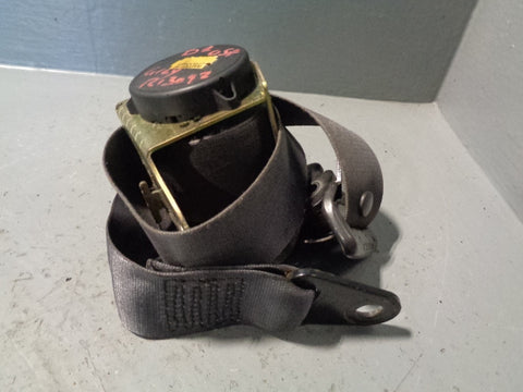 Discovery 2 Seat Belt Assembly Off Side Front in Grey Land