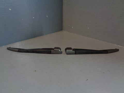 Range Rover L322 Headlight Wiper Arms Pair Off and Near Side