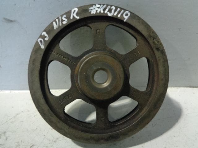 Discovery 3 Camshaft Sprocket 1324372 Near Side 2.7 TDV6