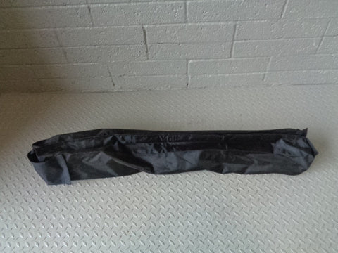 Discovery 3 and 4 Roof Rack Cross Bars in Black with Key Land Rover K29033
