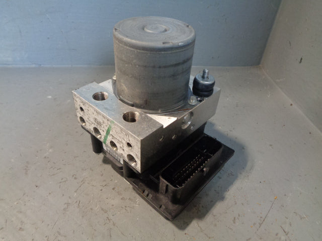 Discovery 4 ABS Module Pump and ECU AH42-2C405-AG Land Rover