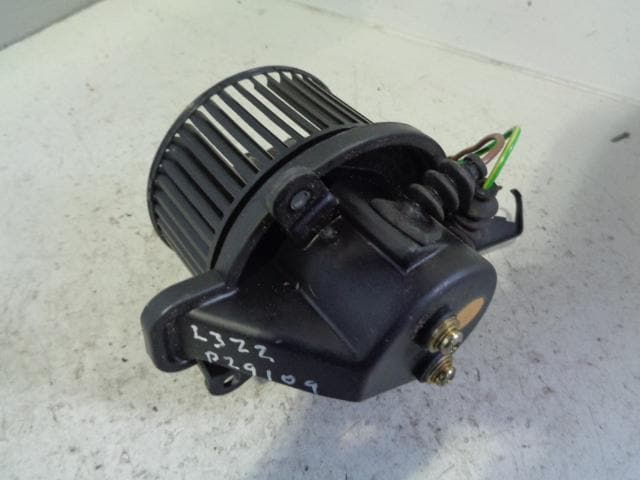 Range Rover L322 Heater Blower Motor Fan Centre Rear