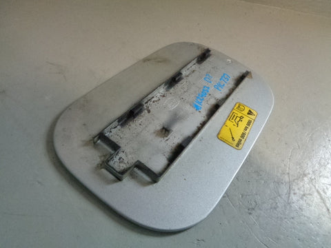 Discovery 3 Fuel Filler Flap in Zambesi Silver Land Rover 2004 to 2009