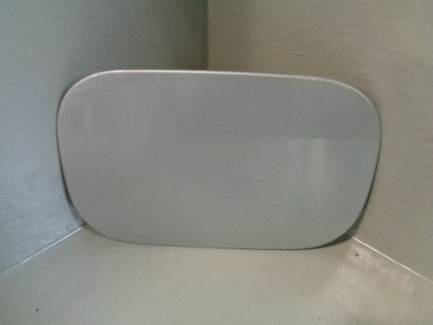 Discovery 3 Fuel Filler Flap in Zambesi Silver Land Rover 2004 to 2009