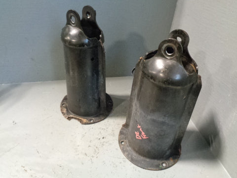 Discovery 2 Front Shock Turrets Pair OEM KVU101051 Land