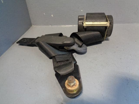 Discovery 2 Seat Belt Near Side Rear Black Land Rover 2002