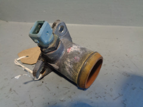 Discovery 2 Top Radiator Hose Elbow with Sensor 2.5 TD5 Land