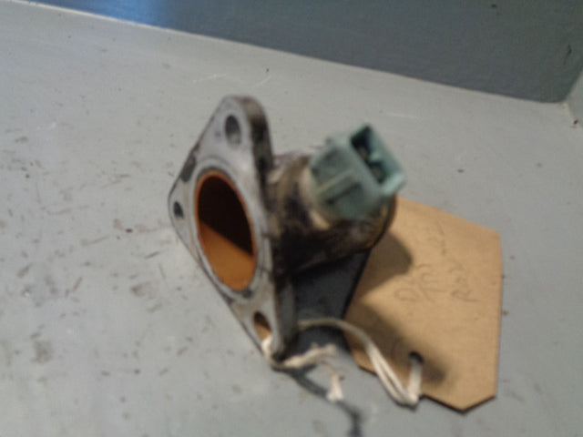 Discovery 2 Top Radiator Hose Elbow with Sensor 2.5 TD5 Land