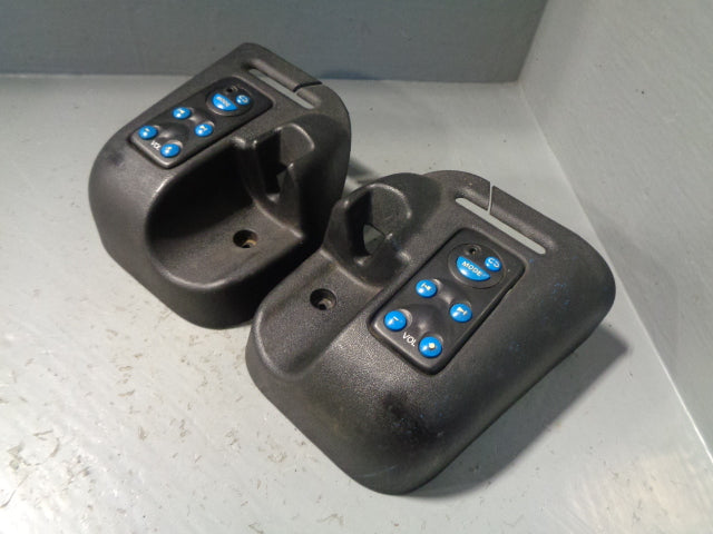 Discovery 2 Headphone Audio Controls Black Rear Pair Land