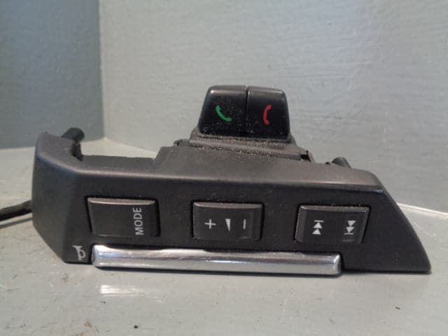 Freelander 2 Steering Wheel Audio and Cruise Controls Land