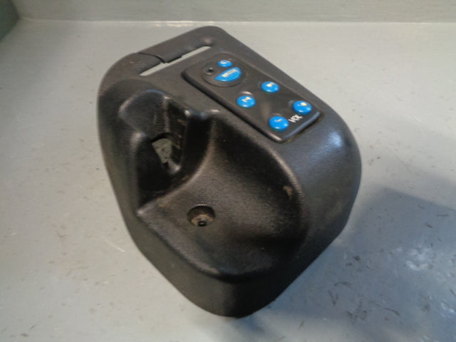 Discovery 2 Headphone Audio Controls Black Rear Pair Land