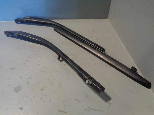 Discovery 2 Wiper Arms Windscreen Front Pair Of with Wind