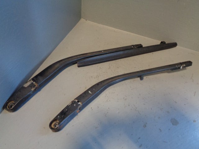 Discovery 2 Wiper Arms Windscreen Front Pair Of with Wind
