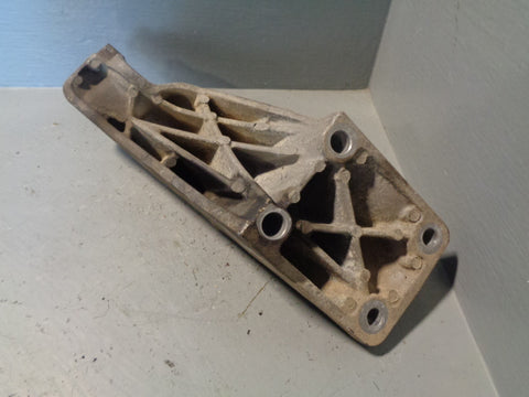 Range Rover Engine Mount KKU500670 L322 4.4 or 4.2