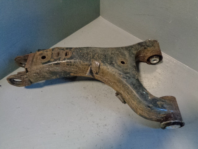 Range Rover L322 Upper Control Arm Near Side Rear TD6 V8