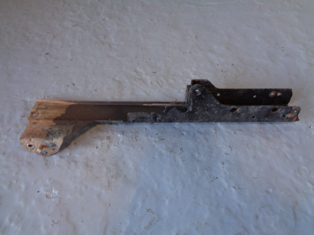 Range Rover P38 Radiator Support Brackets Pair 2.5TD 1994