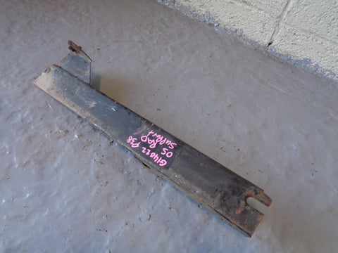 Range Rover P38 Radiator Support Brackets Pair 2.5TD 1994