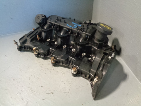 Rocker Cover 2.7 TDV6 Inlet Manifold Right Land Rover