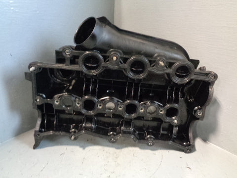 Rocker Cover 2.7 TDV6 Inlet Manifold Right Land Rover
