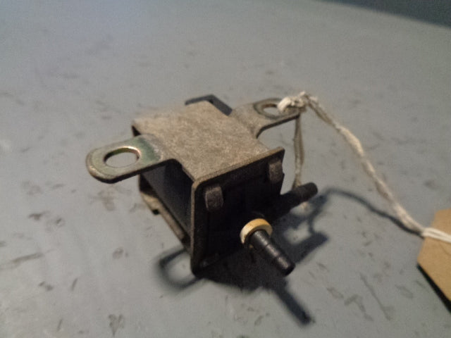 Discovery 2 TD5 Pierburg Turbo Waste Gate Valve PMK100130