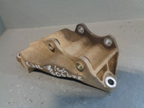 Range Rover Power Steering Pump Bracket QVB500150 L322 AJ-V8
