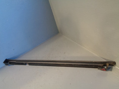 Discovery 2 Weather Strip Seal Off Side Rear Window Trim