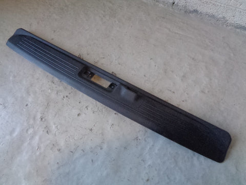 Range Rover L405 Tailgate Trim Rear Upper Inner Finisher Moulding 2013 to 2017