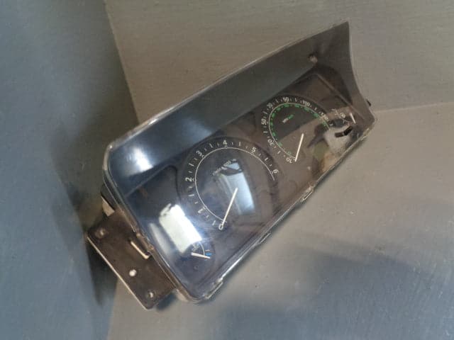 Discovery 2 TD5 Instrument Cluster Speedo YAC001470 Land
