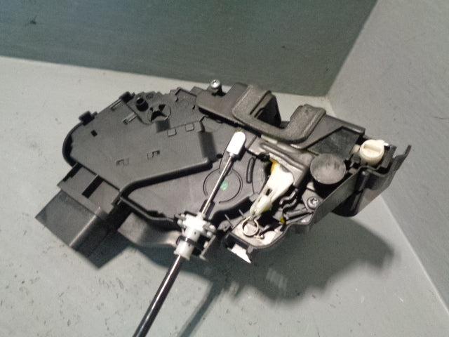 Freelander 2 Door Lock Actuator Solenoid Near Side Rear Land