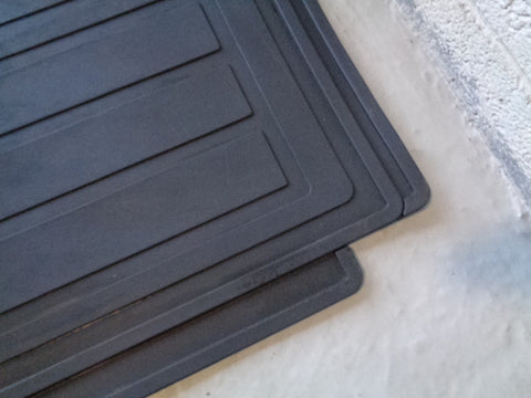 Range Rover L405 Boot Mat Rubber Load Liner in Black 2013 to 2017