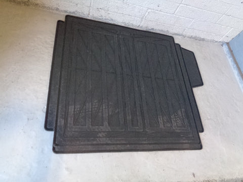 Range Rover L405 Boot Mat Rubber Load Liner in Black 2013 to 2017