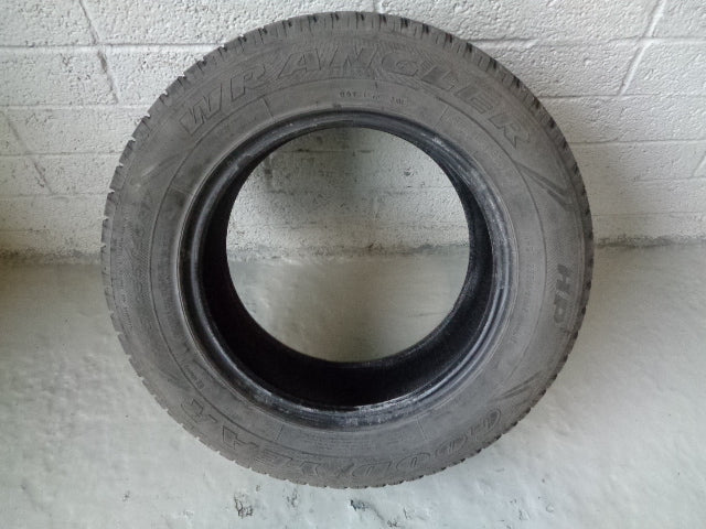 Goodyear Wrangler Part Worn Tyre 235/65R17 9mm Tread 235 65 71 03033