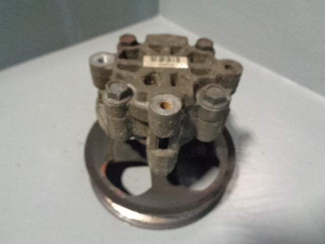 thumbnail image 2 of New Power Steering Pump With Pulley For Land Rover LR3 & Range Rover Sport (2005-2009) 2 of 4