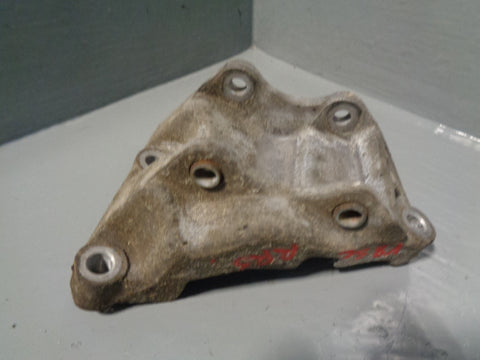 Range Rover Sport Power Steering Pump Bracket 4.2 SC